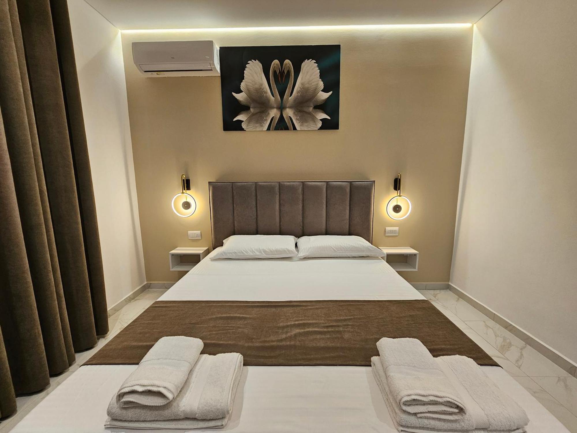 Apartments Veliaj 사밀 외부 사진