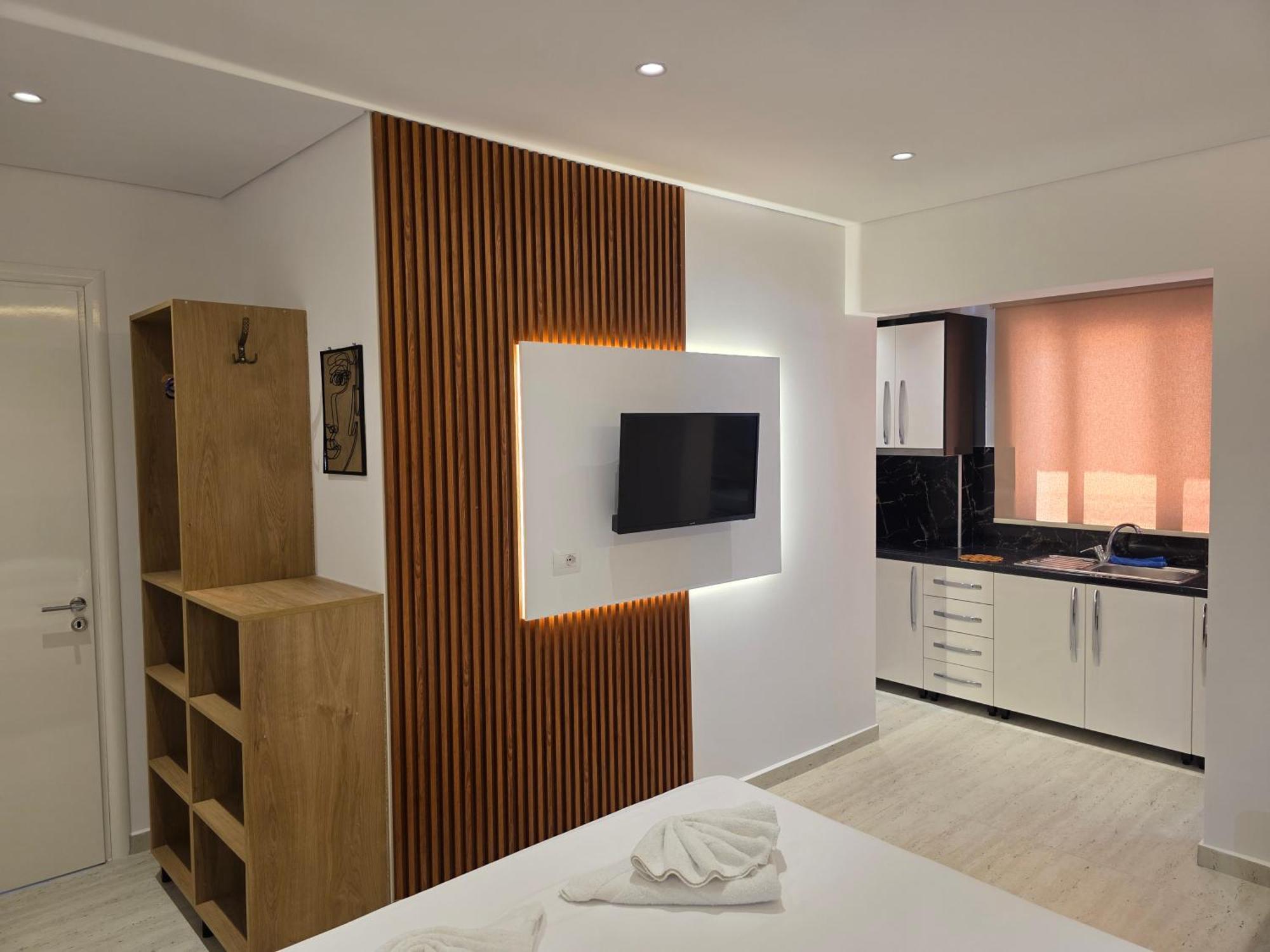 Apartments Veliaj 사밀 외부 사진