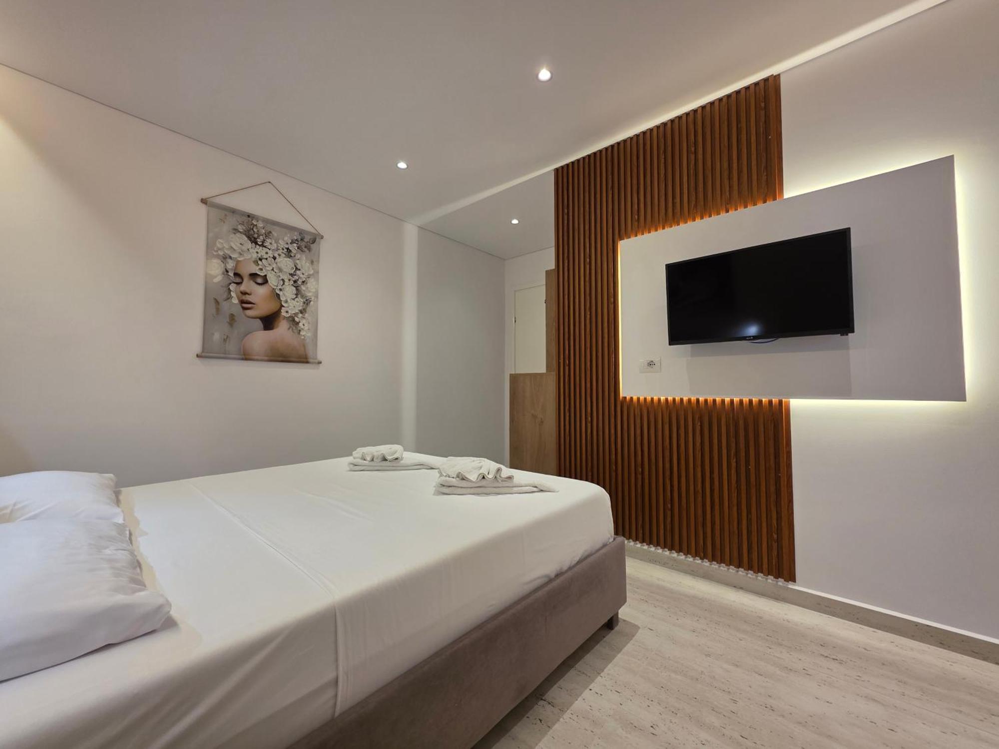 Apartments Veliaj 사밀 외부 사진