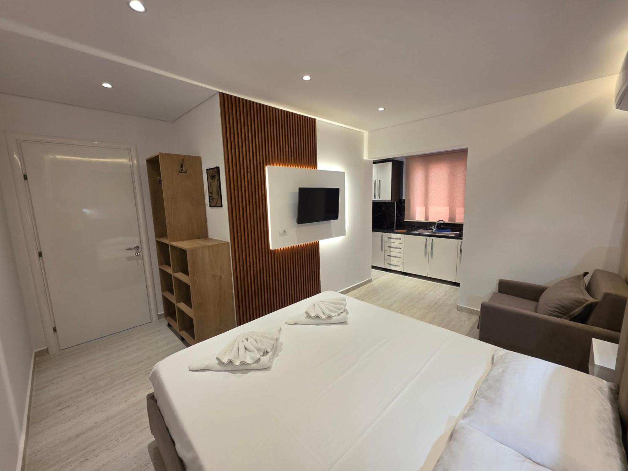 Apartments Veliaj 사밀 외부 사진